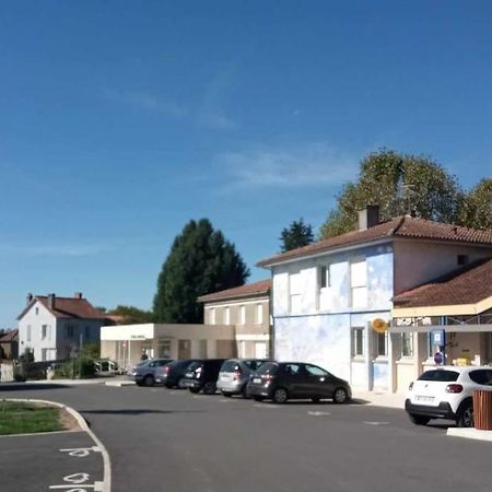 Villa Montemboeuf Centre Town House Free Wifi Extérieur photo